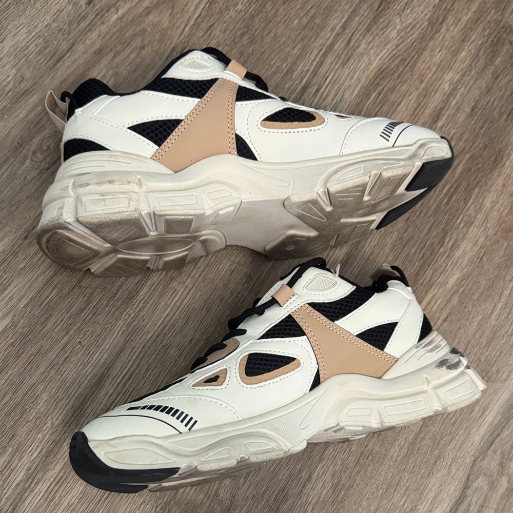 Steve Madden Black, White, and Tan Chunky Sneakers - Picture 7 of 9